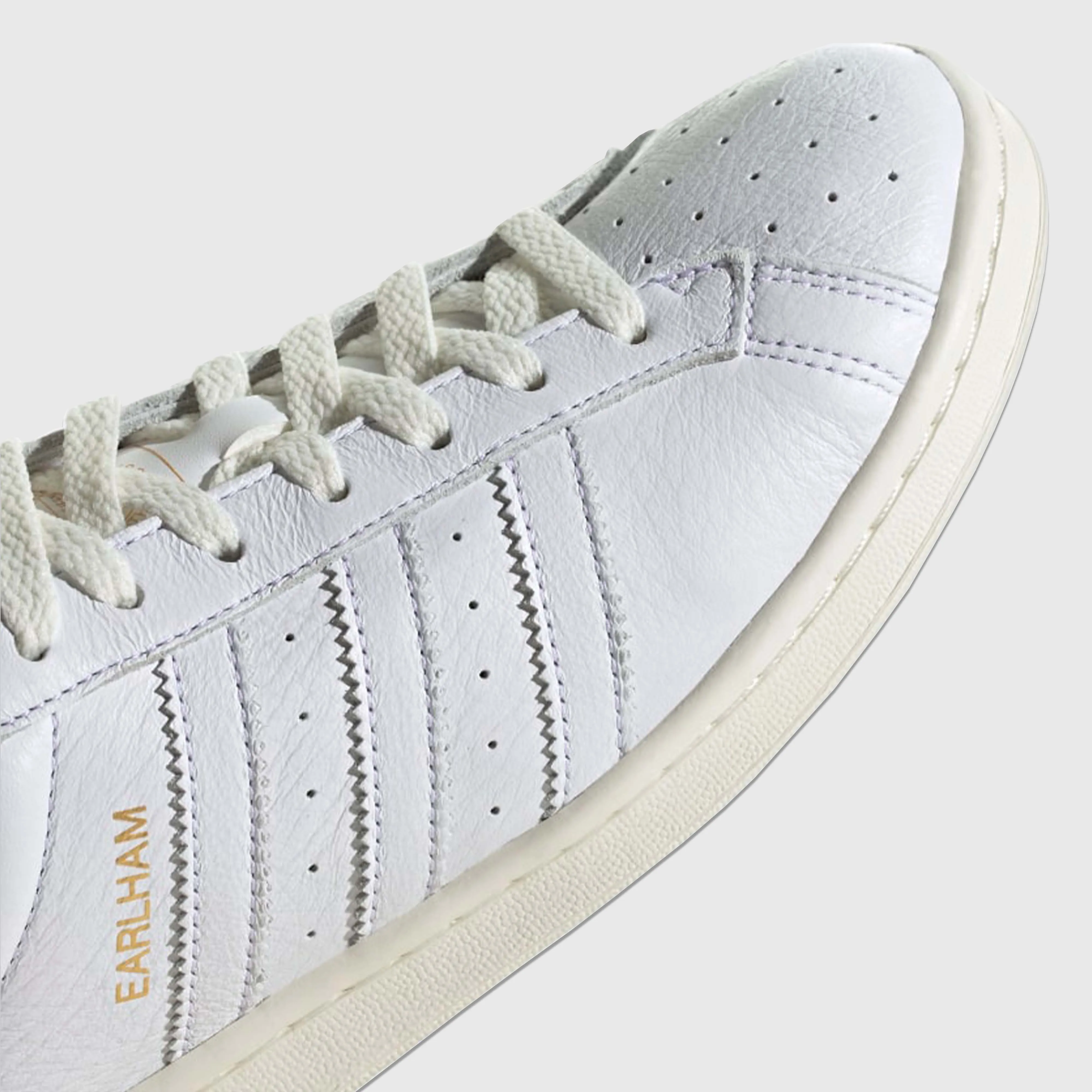 Adidas Earlham - Cloud White / Cloud White / Off White