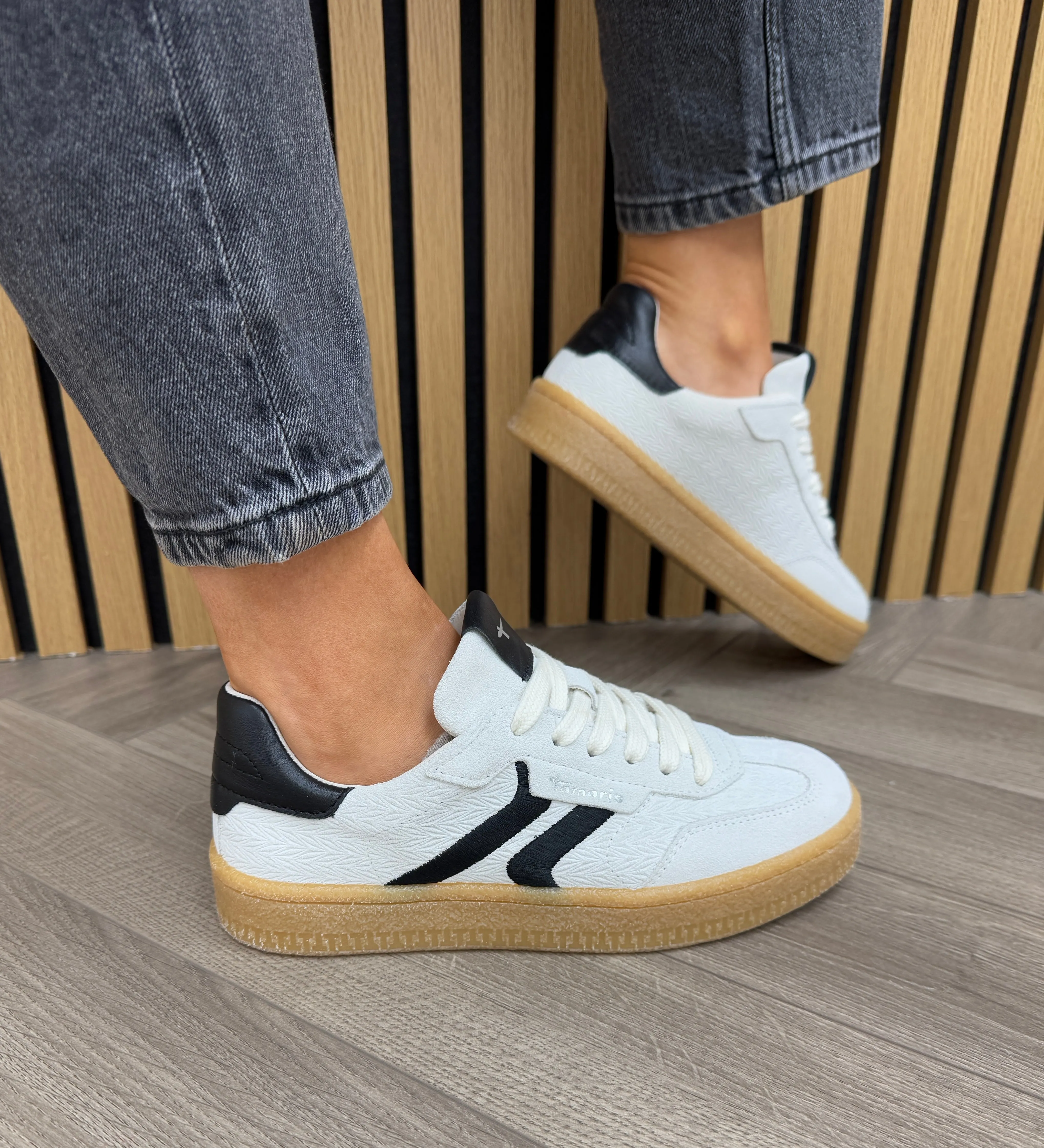 Tamaris (SS25) Suede Trainer With Gum Sole 23723 - Ivory (T41)